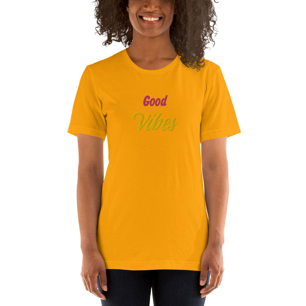 Good Vibes T-shirt let everyone know the vibes