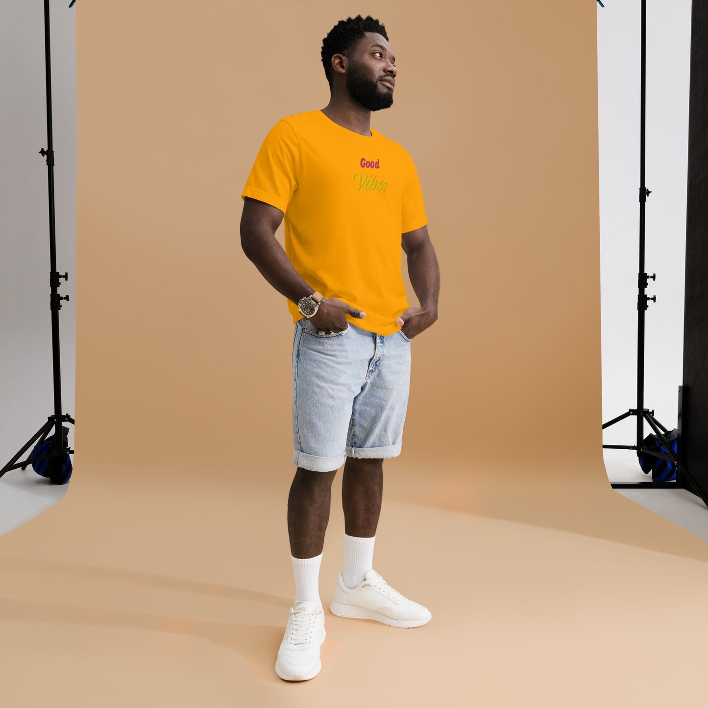 Good Vibes T-shirt let everyone know the vibes